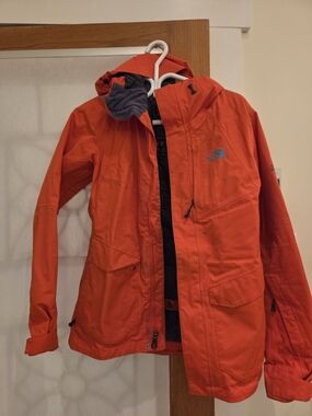 The North Face Women's Insulated Ski Jacket, Steep Series, US size XS
